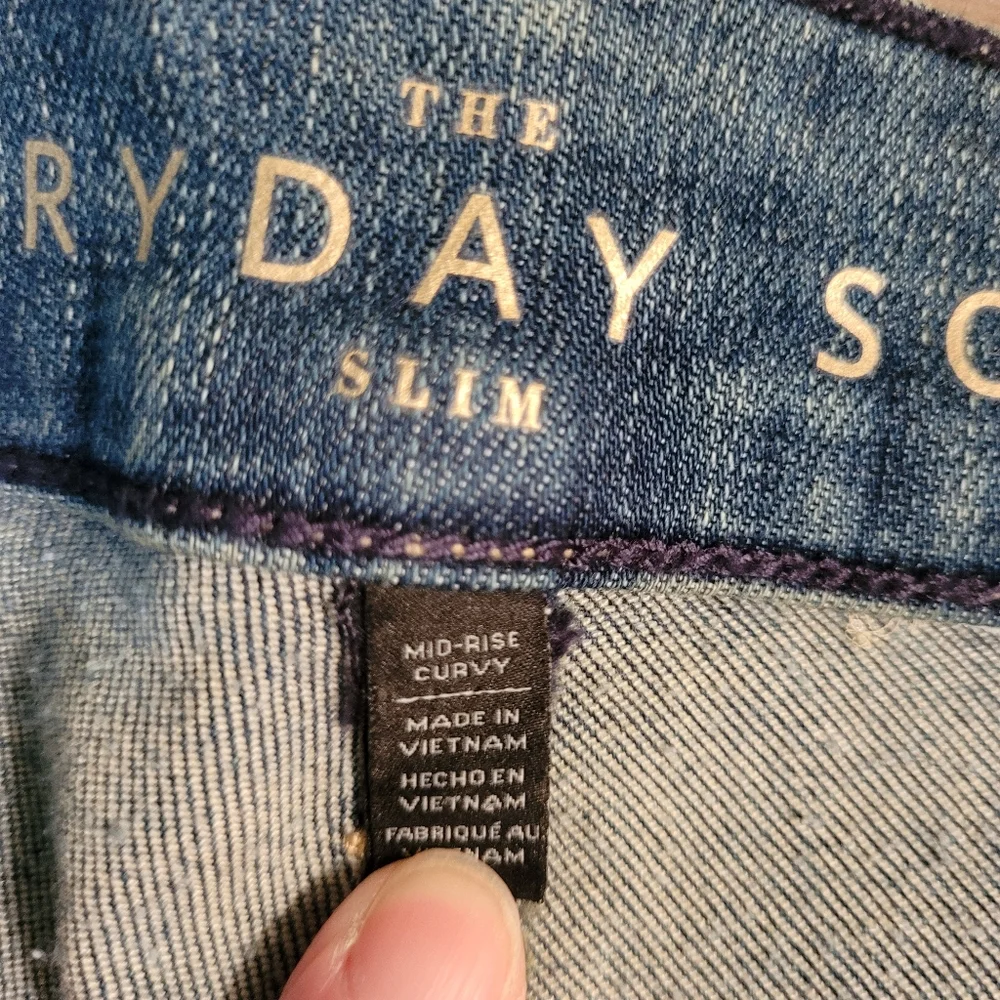 WHBM Curvy Slim Jeans, Like New - Picture 9 of 9